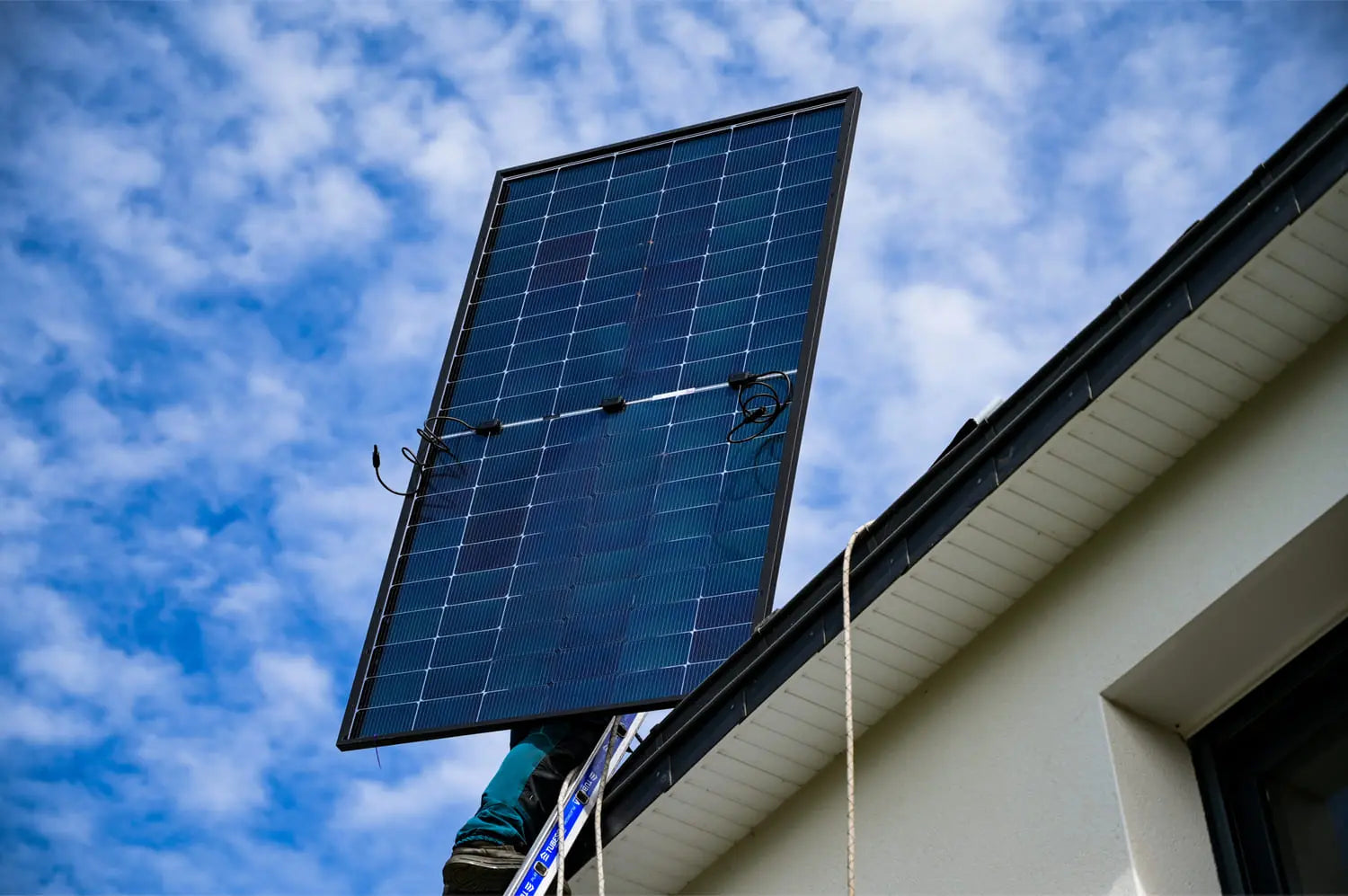 d&eacute;couvrez les garanties des panneaux solaires &agrave; bruges : des options fiables pour votre installation photovolta&iuml;que. informez-vous sur les meilleures protections et assurances pour maximiser votre investissement dans l'&eacute;nergie solaire.