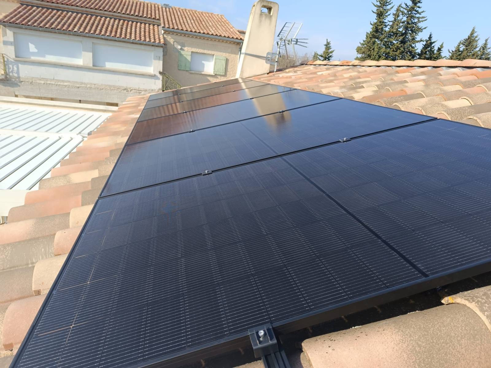 d&eacute;couvrez l'&eacute;nergie solaire &agrave; bordeaux avec nos panneaux solaires de haute qualit&eacute;. profitez d'une installation sur mesure, d'&eacute;conomies sur vos factures d'&eacute;lectricit&eacute; et d'un engagement &eacute;cologique pour un avenir durable.