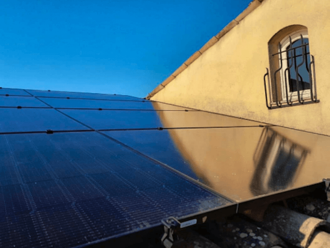 d&eacute;couvrez toutes les questions relatives &agrave; l'&eacute;nergie solaire &agrave; m&eacute;rignac. informez-vous sur les installations photovolta&iuml;ques, les aides disponibles et les avantages de passer &agrave; l'&eacute;nergie solaire pour votre habitation.