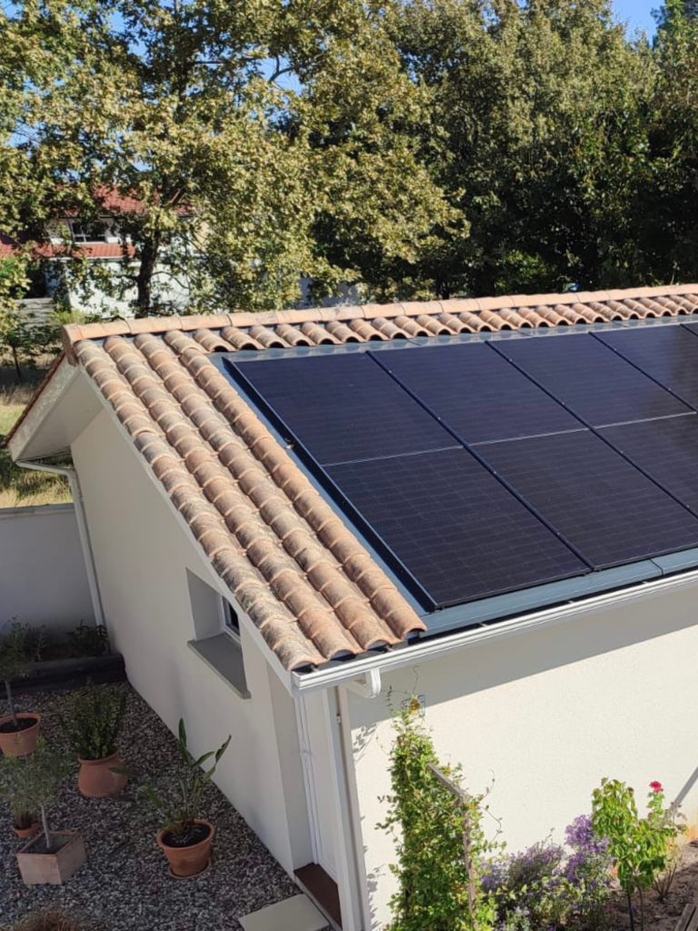 découvrez les opportunités de revente d'électricité solaire à bordeaux, une solution écologique et rentable pour valoriser votre production d'énergie renouvelable. profitez des avantages fiscaux et contribuez à la transition énergétique locale.